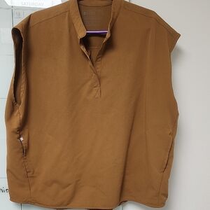 Figs Women's Tan Sleeveless Tank Top, 2x